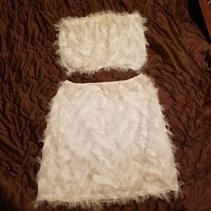 CUTE FEATHERY 2 PIECE